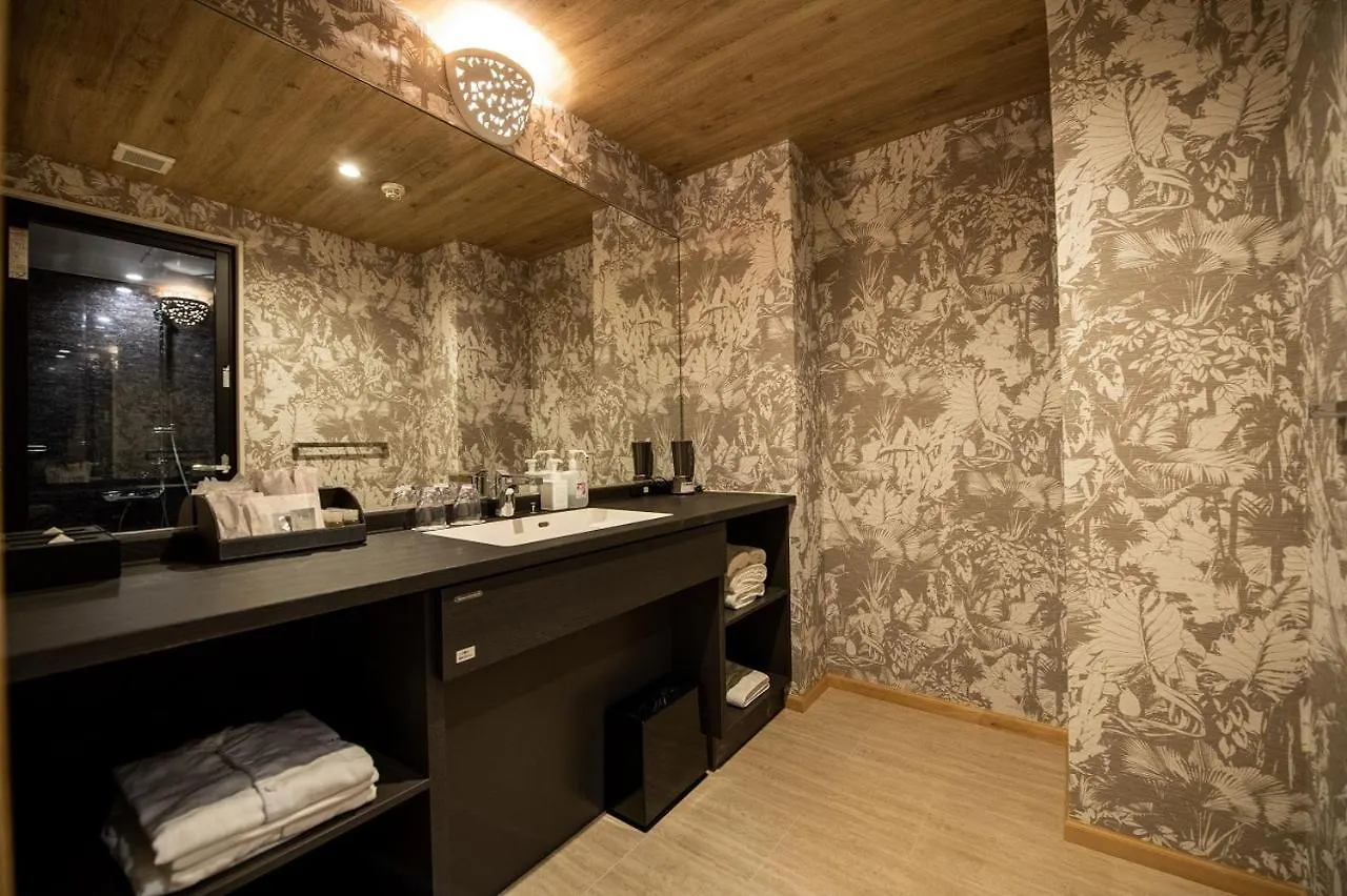 Homm Stay Nagi Sanjo Kyoto By Banyan Group